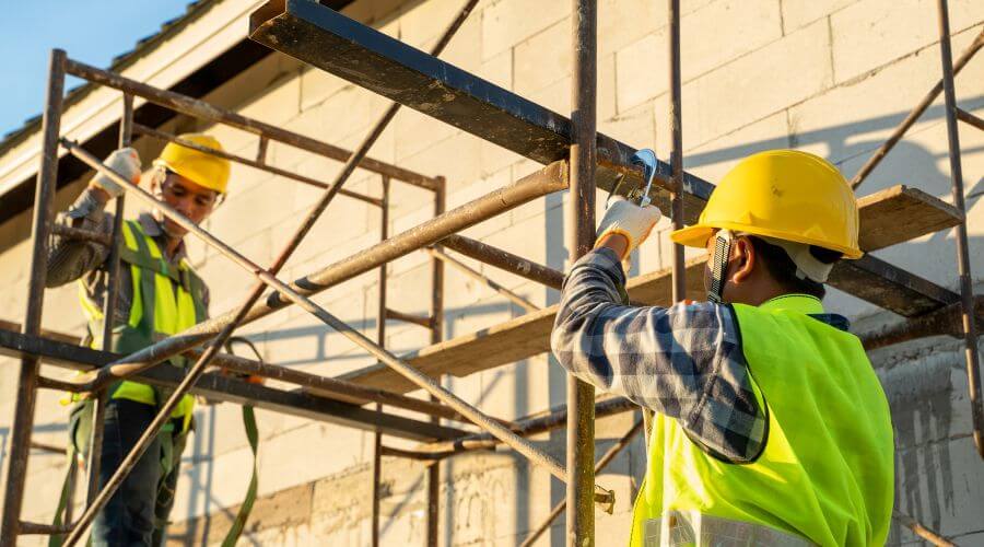 Expert new roof installation services in Apollo Beach, FL